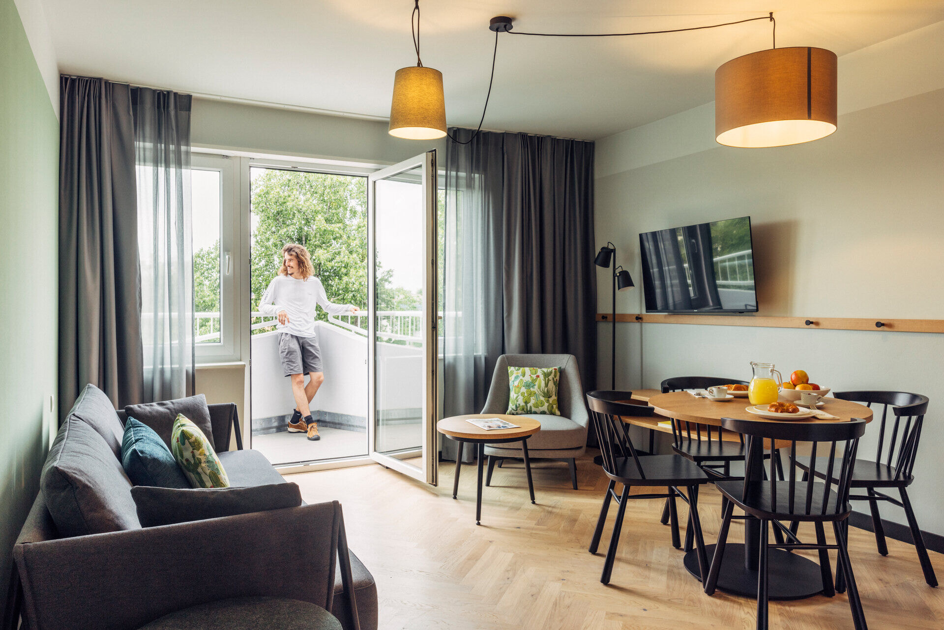 harryshome_23_berlin_danielzangerl-_194